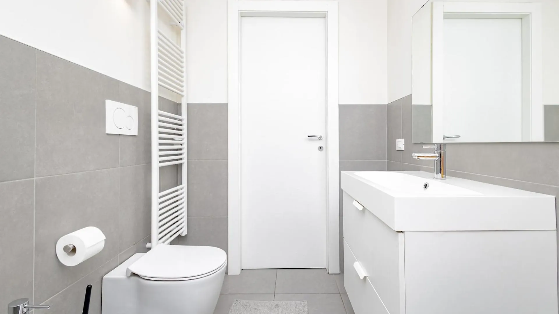 Suite 38 Bergamo 0*,