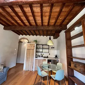 https://over-the-roofs-of-florence.it-tuscanyhotel.com